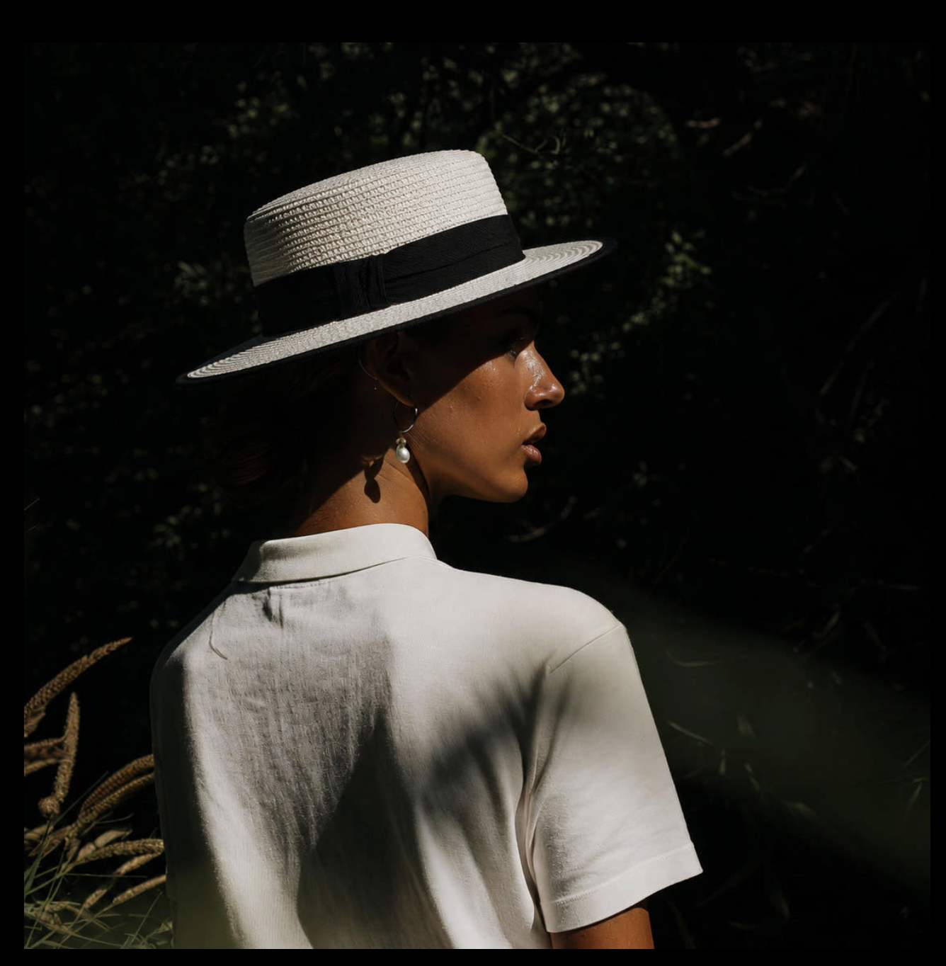 Women's Raffia Golf Boater Hat with Ribbon